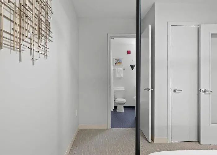 Cozysuites Historic 1br, Downtown